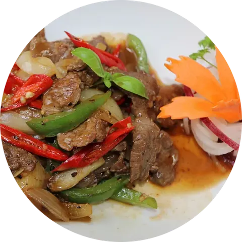 Nue Phad Prik Thai Dam (Beef) – Wołowina z czarnego pieprzu
